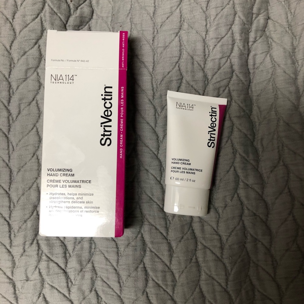 Strivectin Volumizing hand cream